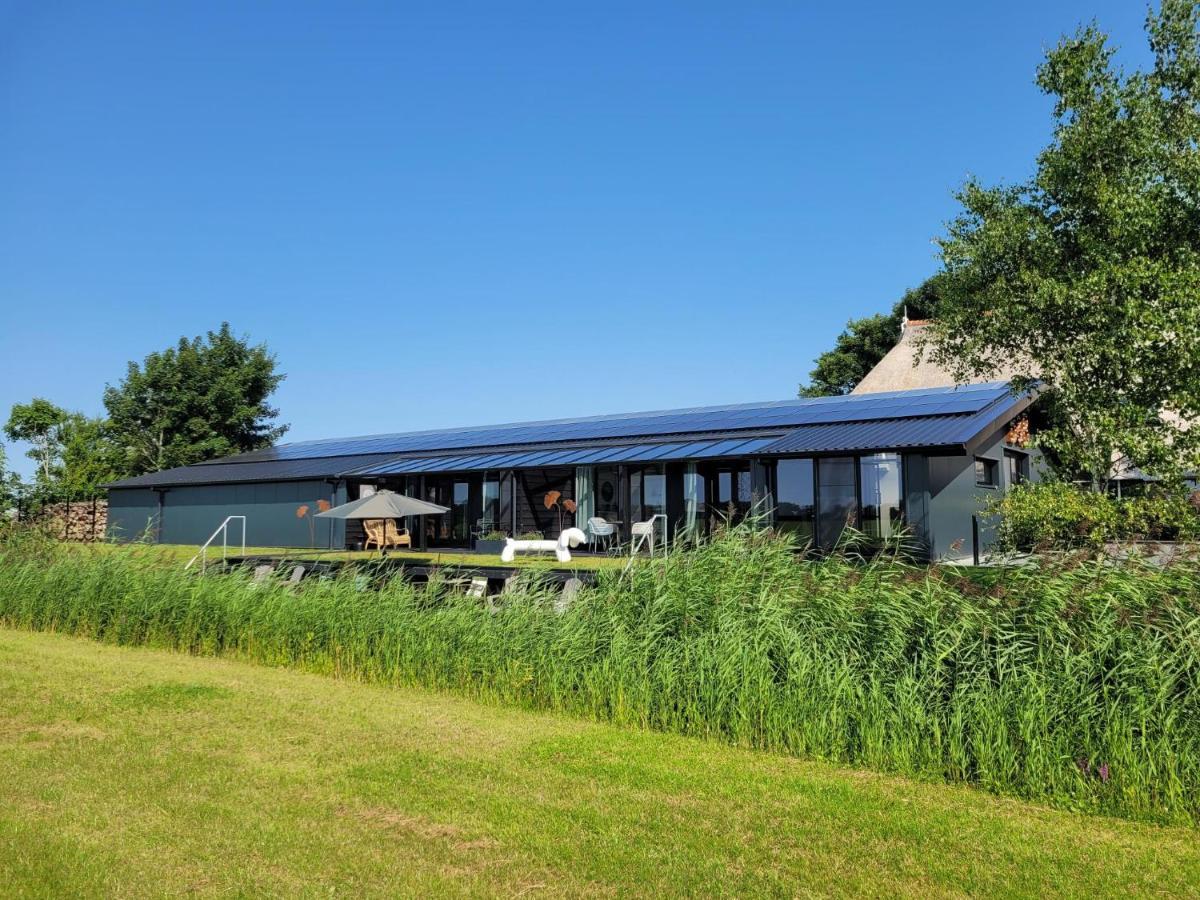 Bed and Breakfast Hippe Schuur Tytsjerk Esterno foto
