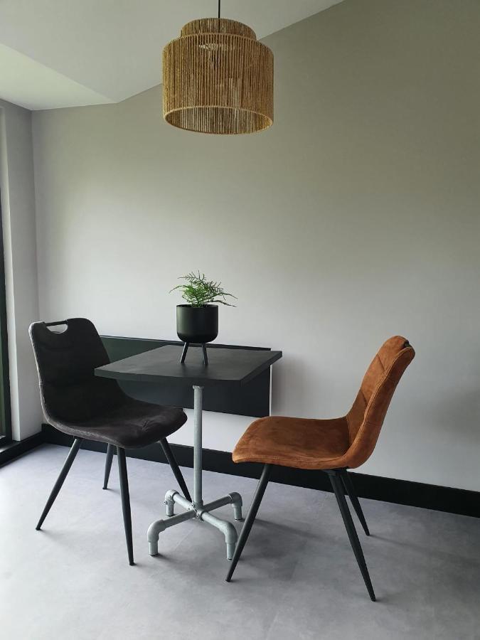 Bed and Breakfast Hippe Schuur Tytsjerk Esterno foto