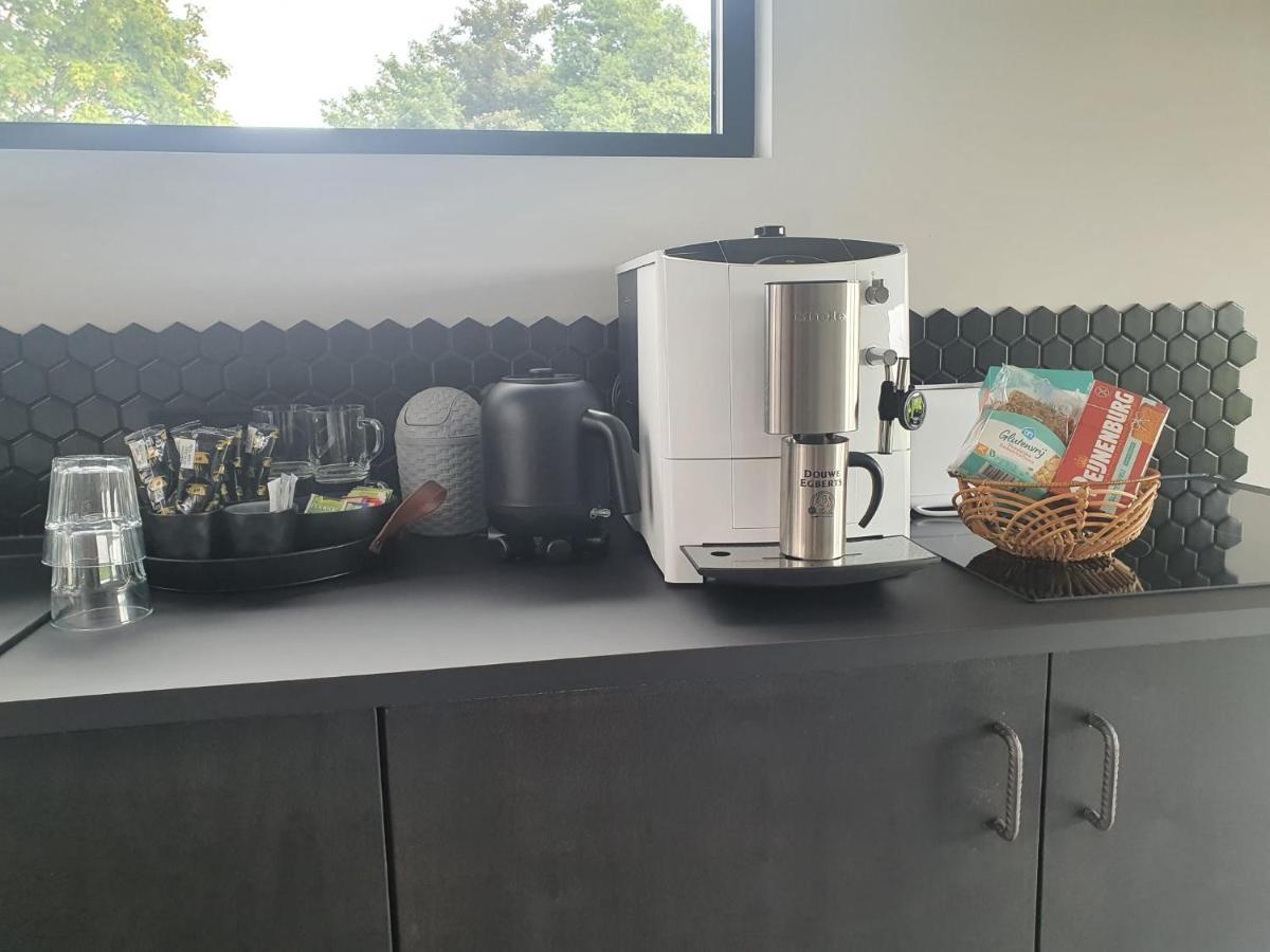 Bed and Breakfast Hippe Schuur Tytsjerk Esterno foto